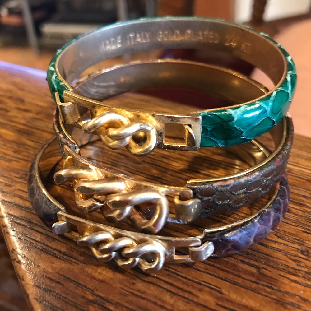 —————SOLD————————VINTAGE BRACELET LEATHER GOLD TONED. - Picture 1 of 7